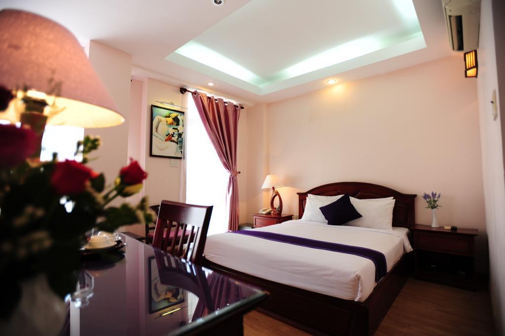 Violet Hotel Нячанг Экстерьер фото