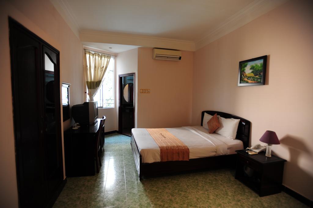 Violet Hotel Нячанг Экстерьер фото